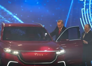 Bakan Varank: Pazartesi günü Cumhurbaşkanımıza ilk Togg’u teslim edeceğiz