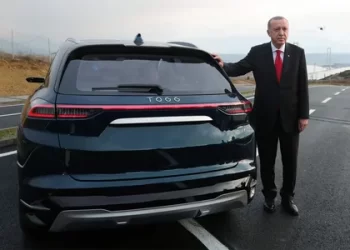 Bakan Varank: Pazartesi günü Cumhurbaşkanımıza ilk Togg’u teslim edeceğiz