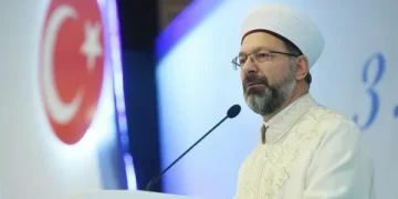 Diyanet İşleri Başkanı Erbaş: Şehit ailelerimizi ve gazilerimizi asla yalnız bırakmayacağız