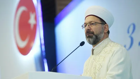 Diyanet Isleri Baskani Erbas habermeydan