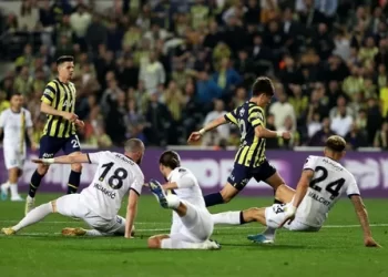 Fenerbahçe, 90+6’da kazandı
