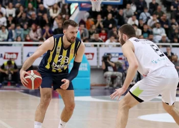 Fenerbahçe Beko 7 sayı farkla kazandı!