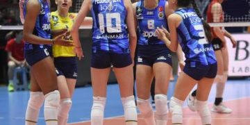 Fenerbahçe Opet finale yükselerek, Vakıfbank’ın rakibi oldu
