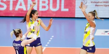 Fenerbahçe Opet set vermeden kazandı