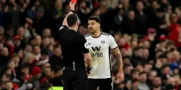 Hakemi iten sırp golcü Mitrovic’e tarihi ceza