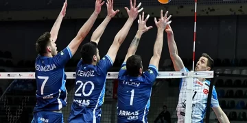 Halkbank 3-0 Arkas Spor