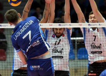 Halkbank, Arkas Spor’u 3-1 yenerek finale yükseldi