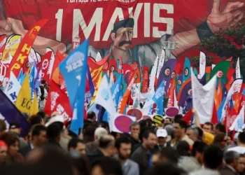 1 Mayıs Pazartesi İşçi Bayramı resmi tatil mi?