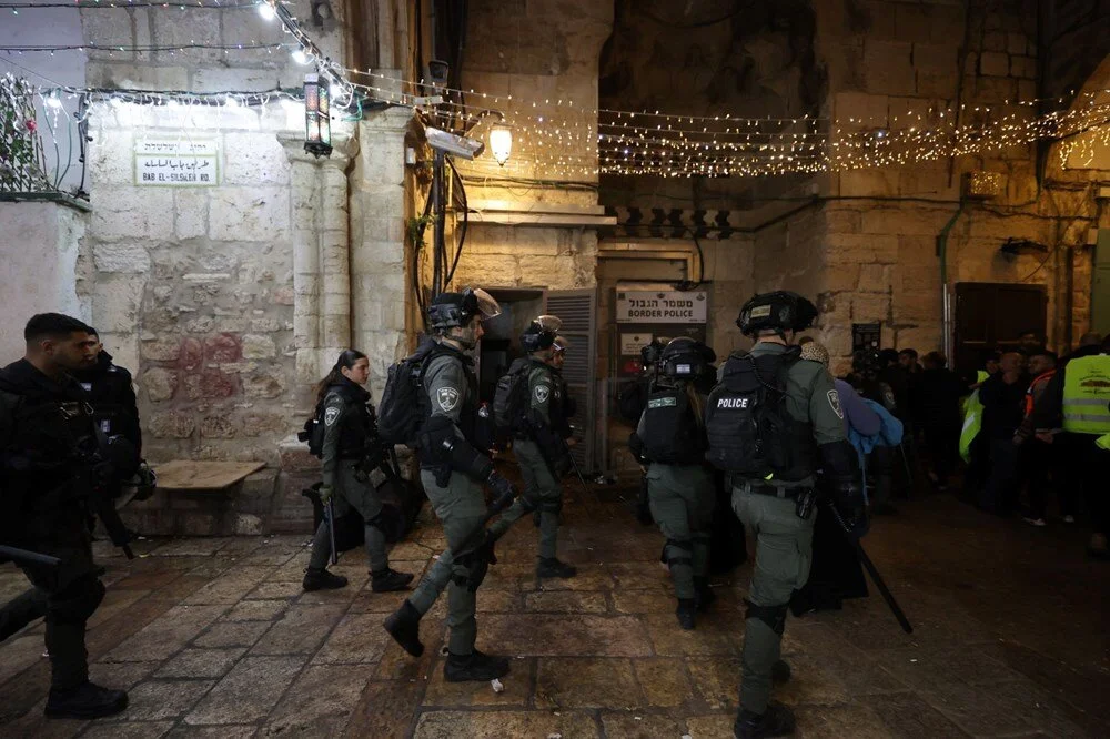 Israil polisinden Mescidi Aksaya saldiri habermeydan