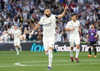 Karim Benzema 7 dakikada hat-trick yaptı!