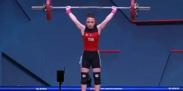 Milli Halterci Cansu Bektaş Avrupa şampiyonu