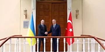 Milli Savunma Bakanı Hulusi Akar, Ukrayna Altyapı Bakanı ile görüştü