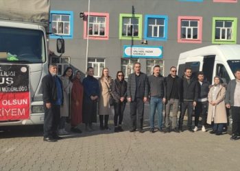 Muş Adil Yazar İlkokulundan depremzede çocuklar için anlamlı etkinlik