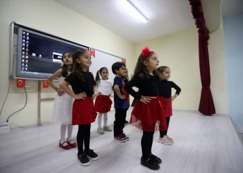 Muş’ta 23 Nisan Ulusal Egemenlik ve Çocuk Bayramı kutlandı
