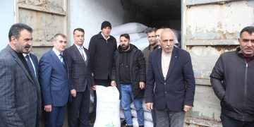 Muş’ta çiftçilere tohum desteği verildi