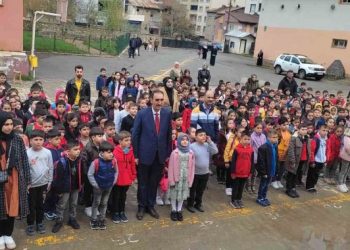 Muş’ta öğrenciler ara tatil sonrası ders başı yaptı