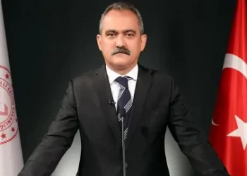 Milli Eğitim Bakanı Mahmut Özer’den 23 Nisan paylaşımı