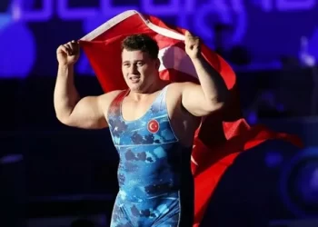 Rıza Kayaalp 12. kez Avrupa Şampiyonu