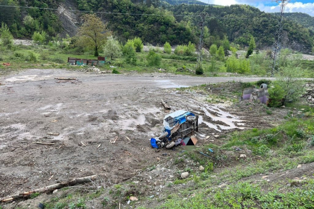 Sinopta Patpat devrildi 1 olu 1 yarali Habermeydan
