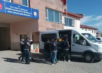 Van’da göçmen kaçakçılığı operasyonu