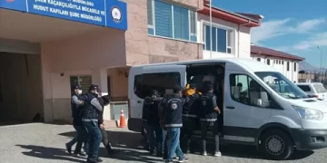 Van’da göçmen kaçakçılığı operasyonu