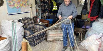 Sinop’ta balık ağı tamiriyle şifa buluyor