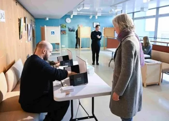 Finlandiya için tarihi seçim