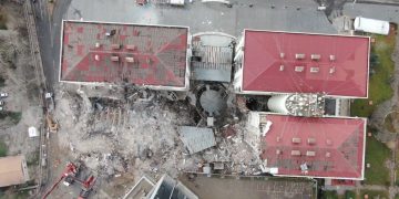 Galeria Sitesi soruşturmasında tam bir bilirkişi raporu sunulmadığı ortaya çıktı