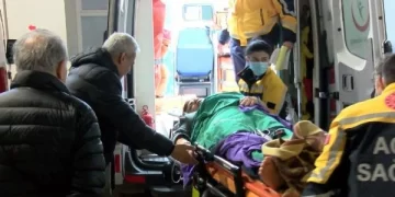 Trafik kazası sonrası yaralanan Meral Danış Beştaş, ambulans uçağıyla Ankara’ya nakledildi