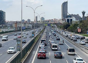 İstanbul’da bayram tatili trafik yoğunluğu yüzde 71’e ulaştı