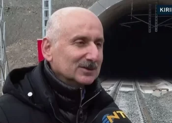 Bakan Karaismailoğlu hızlı tren hattının açılışı için tarih verdi