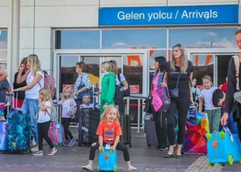 SGK, kayıt dışı yabancı istihdamı konusunda uyarıda bulunuyor