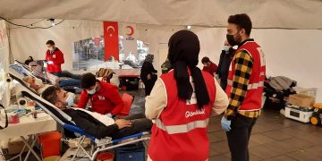 Kılıçdaroğlu ve İmamoğlu kan verme çağrısı yaptı