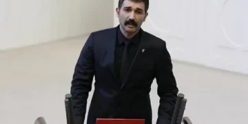 Meclis’e giremeyen Barış Atay’dan açıklama