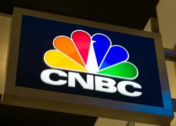 CNBC Türkiye yayın hayatına tekrar başlıyor CNBC Türkiye yayın hayatına tekrar başlıyor