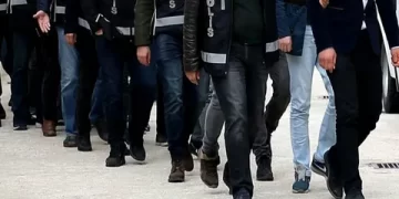 9 ilde FETÖ operasyonu: Çok sayıda gözaltı var