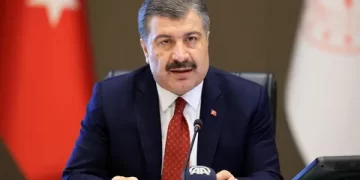 Sağlık Bakanı Fahrettin Koca, Hatay’da yapımı süren hastaneleri kontrol etti