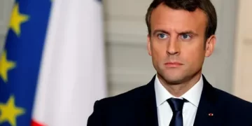 Fransa’da emeklilik yaşının düşürülmesine ilişkin referandum teklifine ret