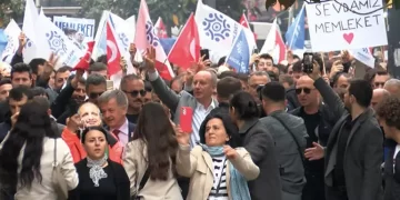Muharrem İnce: İttifak kurduğun partilerin oyları sıfır çıkıyor