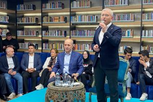 Numan Kurtulmus genclerle bulustu2 habermeydan