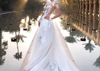 Şeyma Subaşı’nın gelinliğinin fiyatı gündem oldu Şeyma Subaşı’nın gelinliğinin fiyatı gündem oldu