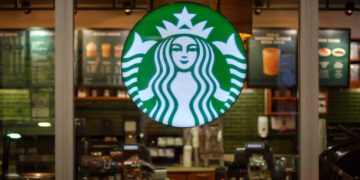 Starbucks fiyatlarına büyük zam