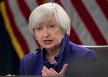 ABD Hazine Bakanı Yellen, bir ay içinde nakit kıtlığı tehlikesiyle karşı karşıya olabileceklerini söyledi