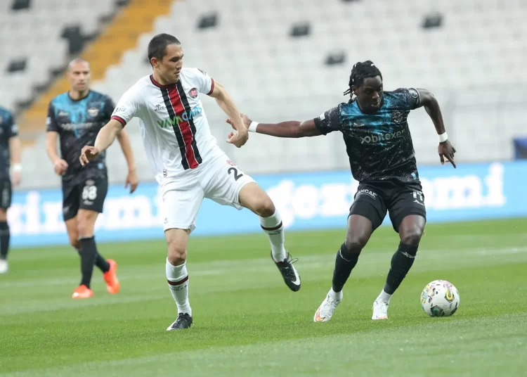 adana demirspor geriden gelip kazandi habermeydan