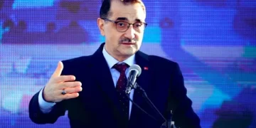 Bakan Dönmez: CHP’nin iktidar olduğu yıllarda bu millet hep karakışları yaşadı