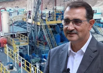 Bakan Dönmez, Cumhurbaşkanı Erdoğan’ın petrol için müjde vereceğini duyurdu