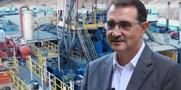 Bakan Dönmez, Cumhurbaşkanı Erdoğan’ın petrol için müjde vereceğini duyurdu