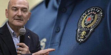 Bakan Soylu, polislere müjde verdi: İki şark görevini bir şark görevine düşüreceğiz