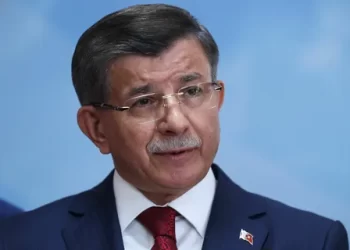 Davutoğlu’ndan ’28 Mayıs bir seçim mi, yoksa referandum mu?’ başlıklı video