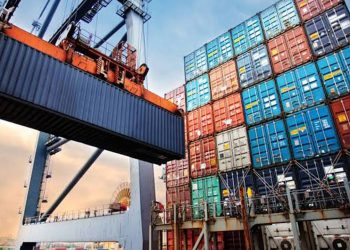 Dış ticaret açığı, Ocak-Nisan döneminde 43,5 milyar dolara çıktı